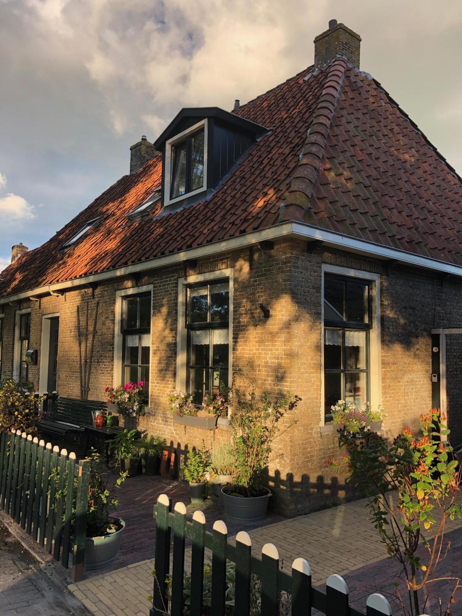 Vakantiehuis In Friesland Voor De Hele Familie Huns Esterno foto